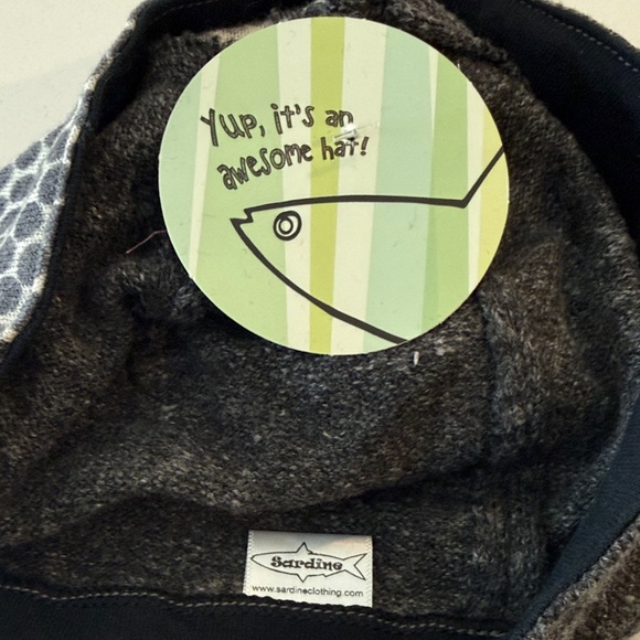 Gray and Red Heart Beanie - Picture 5 of 5